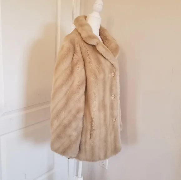 Chic Cream Teddy Jacket - Picture 2 of 6